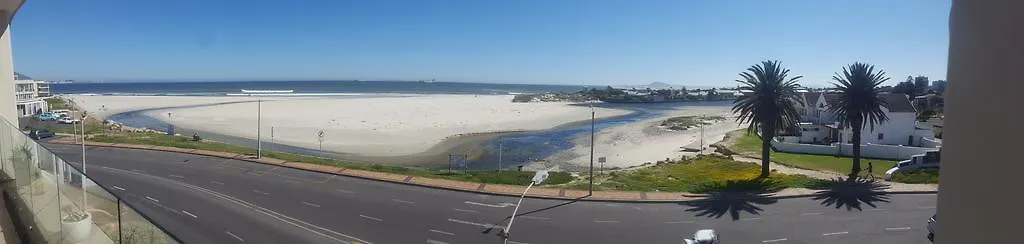 Lagoon Beach Penthouse Otel Cape Town 0*,